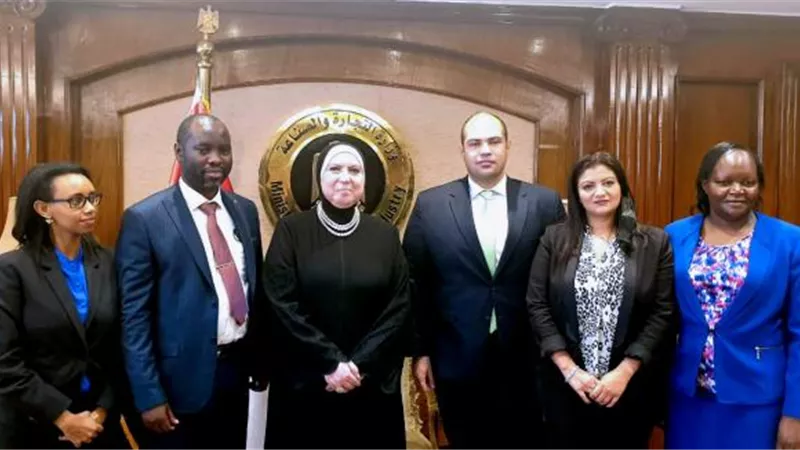 نيفين جامع: حريصون على تقديم كل الدعم والمساندة لأجهزة المنافسة بالدول الإفريقية