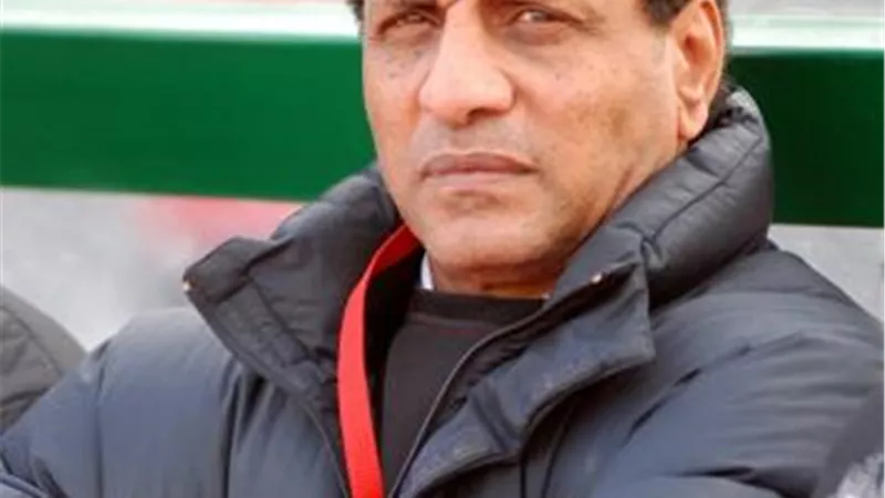إكرامي يطالب النائب العام بالتحقيق مع ”فاروق جعفر”