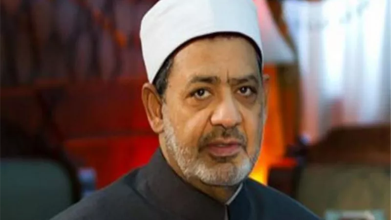 الإمام الأكبر يتكفل بحالة هذا الطفل .. اعرف السبب