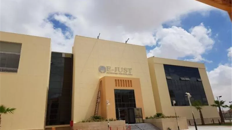 بدء الدراسة بشعبتى التسويق والإستثمار بإدارة الأعمال الدولية بالجامعة اليابانية