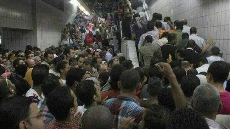عاجل.. بيان النائب العام يكشف جريمة مشينة في مترو الأنفاق