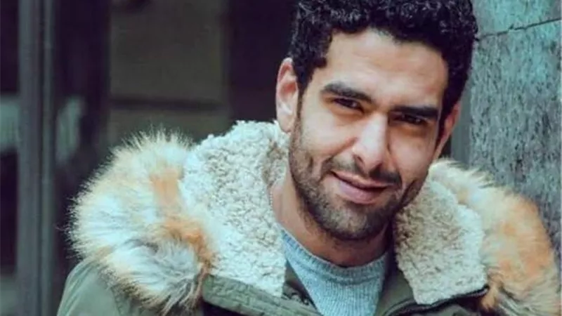 ”ورق التوت” يجبر محمد كيلانى على العمل فى ملهى ليلي