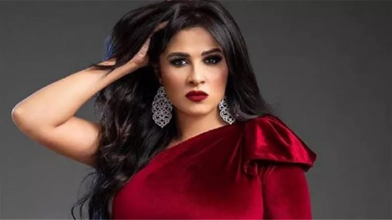 بوسى شلبى تكشف مفاجأة عن مرض ياسمين عبد العزيز
