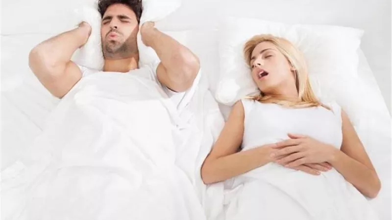 أبرزها خسارة الوزن.. طرق سحرية لـ علاج الشخير