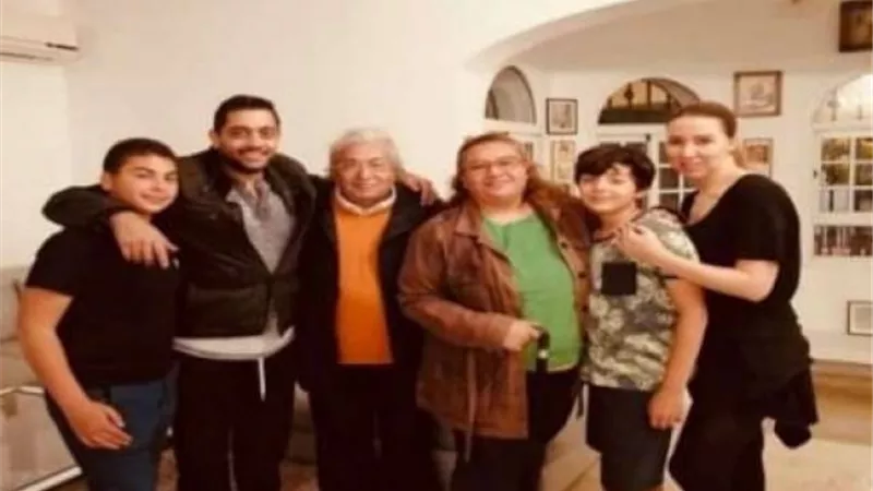 سرقة وحبس 6 أشهر.. ما لا تعرفه عن قضية شقيقة أحمد فلوكس