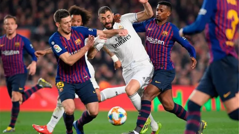 برشلونة يستضيف ريال مدريد في كلاسيكو الكرة الأرضية اليوم