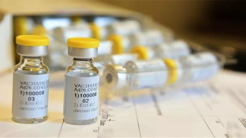 غدا.. استقبال مليون و58 ألف جرعة من لقاح جونسون