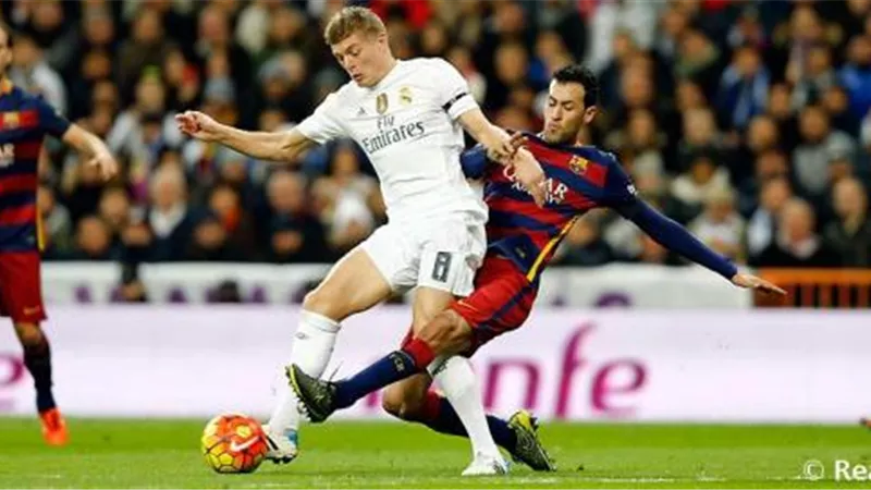 ننشر التشكيل الرسمي لكلاسيكو برشلونة و ريال مدريد فى الدوري الإسباني