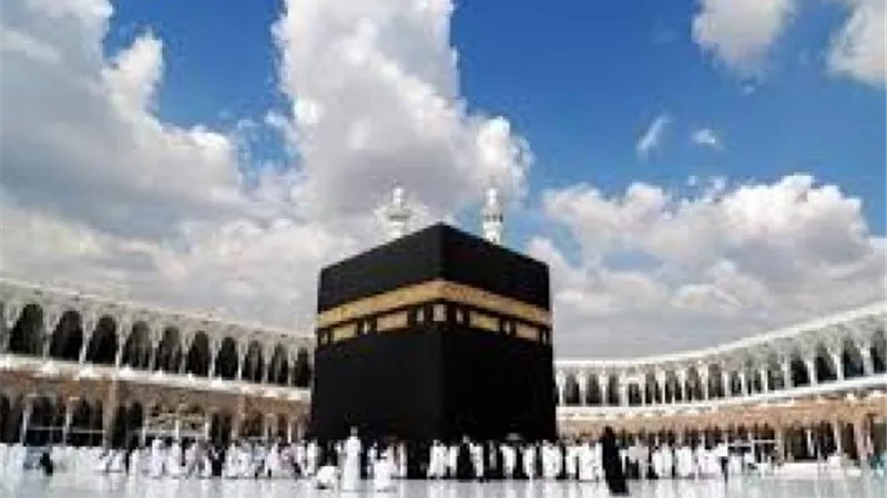 كانت عشق الرسول.. كيف ذكرت «مكة» في القرآن ؟