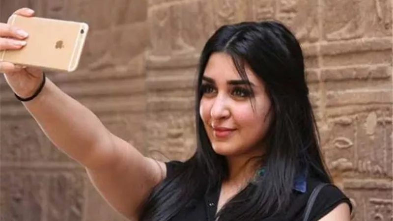 بعد خيانتها لأعز صديقاتها.. ما لا تعرفه عن جيهان خليل