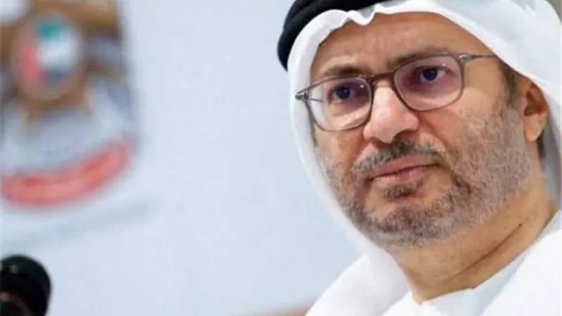 عاجل.. الإمارات تُعلق علي قرار إلغاء حالة الطوارئ في مصر
