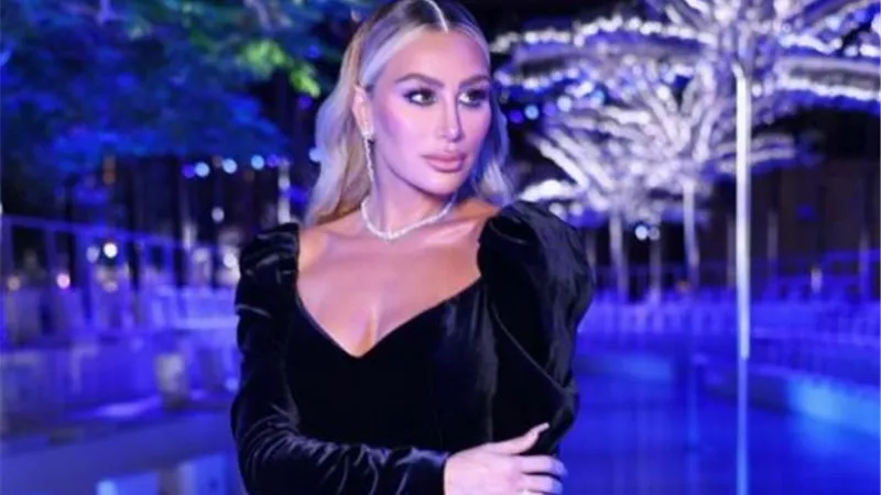 مايا دياب تتألق باللون الأسود فى أحدث جلسة تصوير