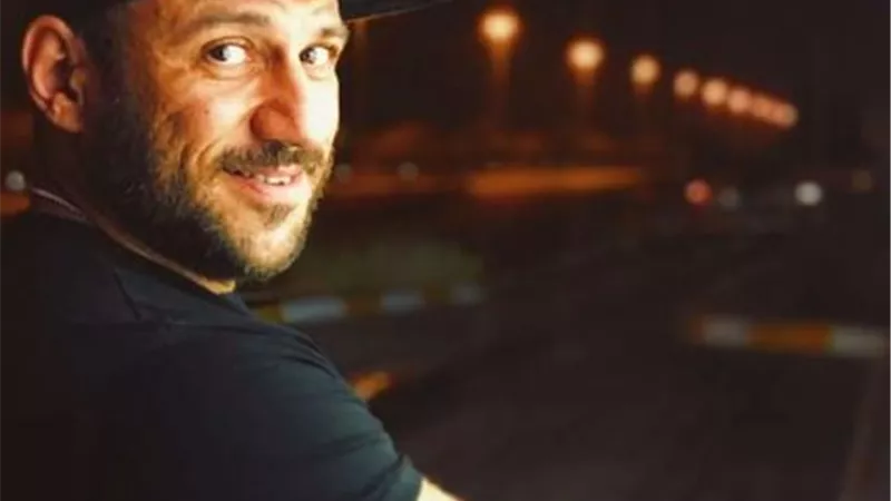 بصورة جديدة.. أحمد مكي يهنىء الأمة الإسلامية بعيد الأضحى المبارك