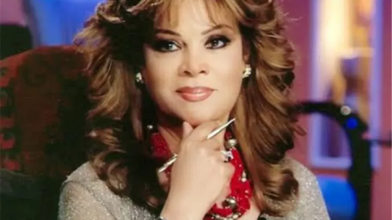 ”سعد نبيها”.. سر الأغنية التي حيرت الجمهور .. وكيف خطفت صفاء أبو السعود النجومية من والدة أروي جودة؟