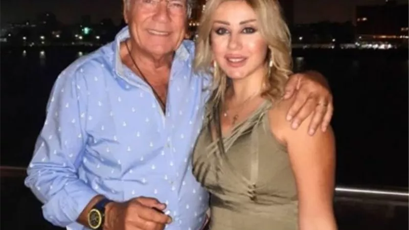 هناك من يظهر بدور الضحية.. بيان صادم من مصطفى فهمى يكشف أسباب انفصاله عن زوجته