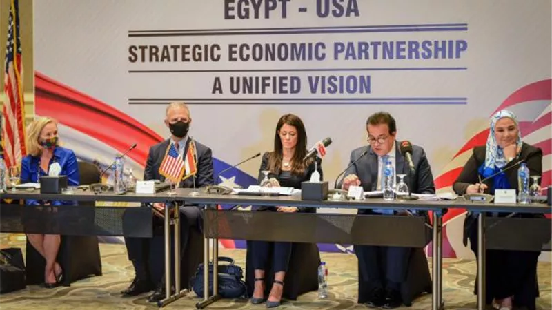 عبد الغفار يعلن دعم التعليم العالي والقطاع الصحي بـ 48 مليون دولار من الوكالة الأمريكية للتنمية الدولية
