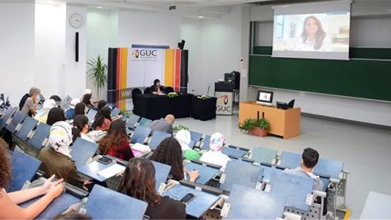بالصور والتفاصيل .. ندوة حوارية بالجامعة الألمانية بالقاهرة حول مقومات رائد الأعمال الناجح