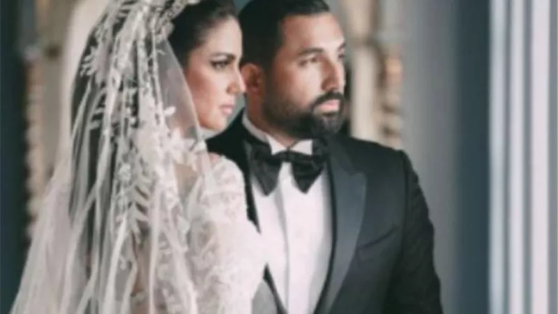 سنة أولى جواز.. درة تحتفل بعيد زواجها الأول بصور رومانسية