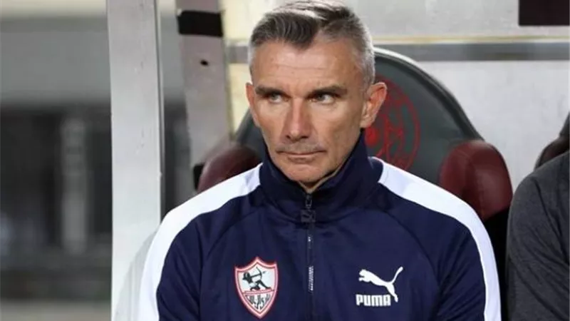 محاضرة فنية من كارتيرون للاعبي الزمالك