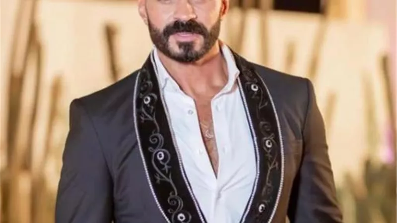 خالد سليم يكشف كواليس مسرحيته الجديدة مع شيرى عادل