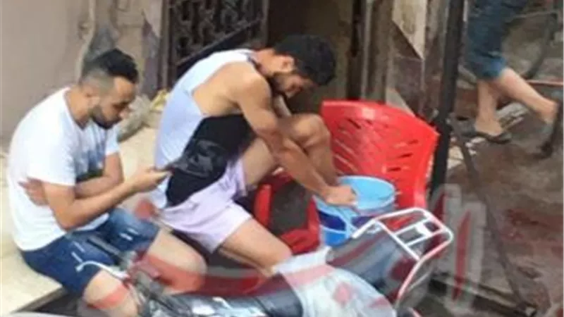 باستخدام ”الجردل”.. ياسر إبراهيم يهتم بالإصابة في إجازة العيد