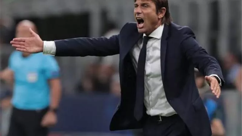 كونتي يهدد بالرحيل عن انتر ميلان.. تعرف على السبب