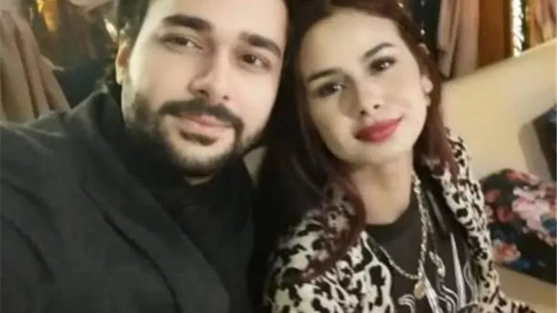 محمود المهدى يكشف سر انفصاله عن منة عرفة