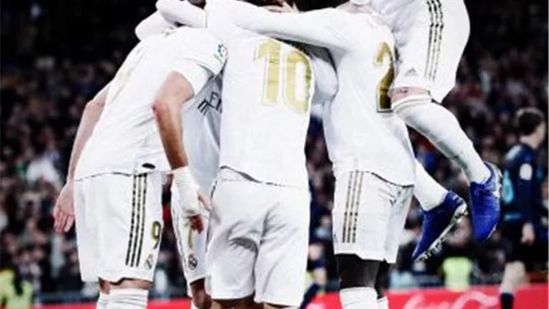 تشيلسي وإيفرتون يتنافسان على ضم لاعب ريال مدريد