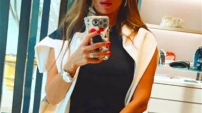 زينة تجذب الأنظار بإطلالة كاجوال عبر ”انستجرام”