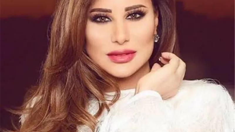 نجوى كرم توجه رسالة مؤثرة لوطنها لبنان