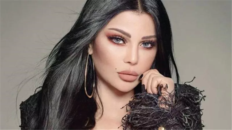عاجل ..أول رد فعل من  هيفاء وهبي بعد انهيار قصرها إثر انفجار بيروت