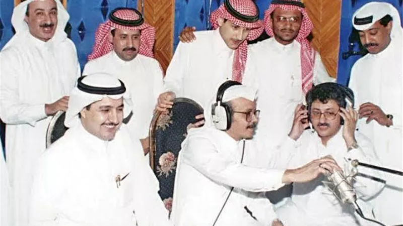 مات على المسرح وهو يؤدي وصلته الغنائية ورائد المجددين في الفن السعودي..معلومات لا تعرفها عن قيثارة الشرق طلال مداح