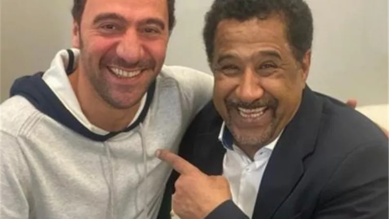 محمد سلام يعبر عن سعادته بلقاء الشاب خالد