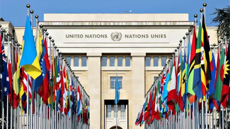 الأمم المتحدة تعلق على الضربات الجوية الأمريكية التي أودت بحياة مدنيين في سوريا