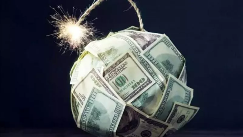 الهدوء يخيم على أسعار العملة الأمريكية