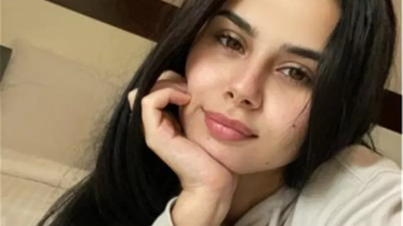 بعد عودتها لزوجها.. منة عرفة بـ ”لوك” مميز فى أحدث ظهور