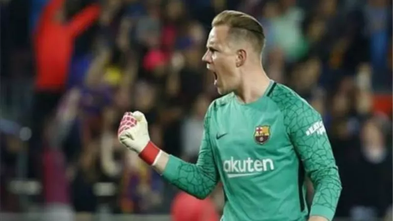 برشلونة يقترب من تجديد عقد تير شتيجن