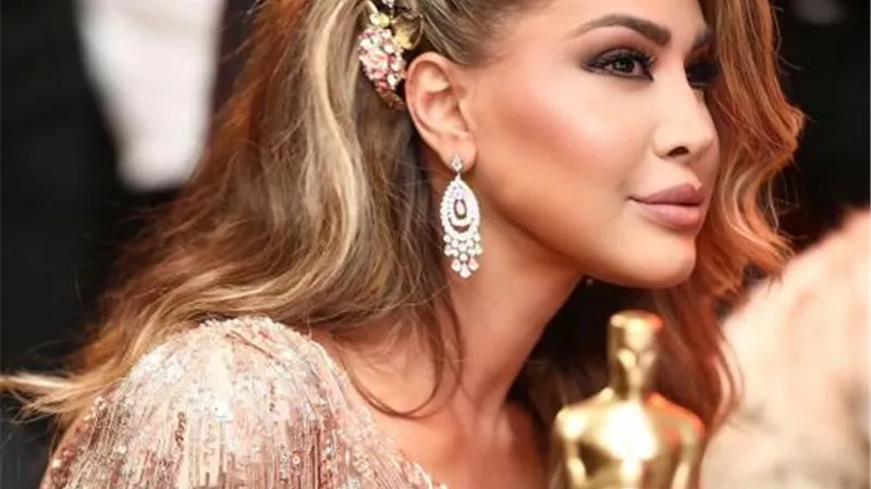 نجلة نوال الزغبي الشابة  تخطف الأنظار بجمالها