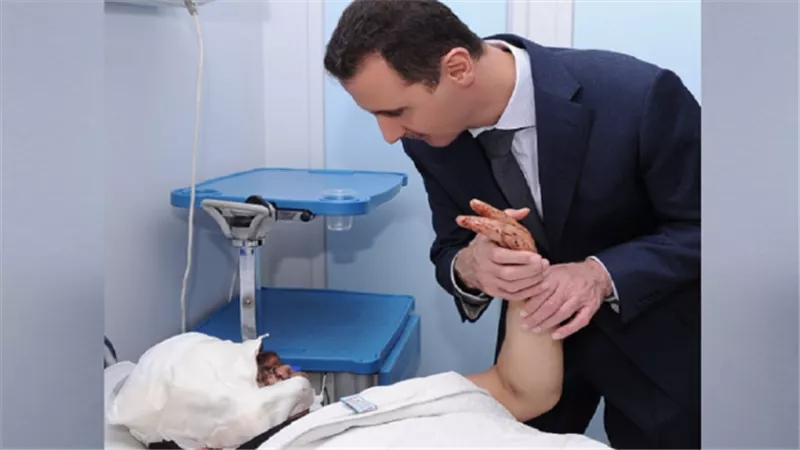 حقيقة صورة «الأسد» مع جرحى انفجار بيروت