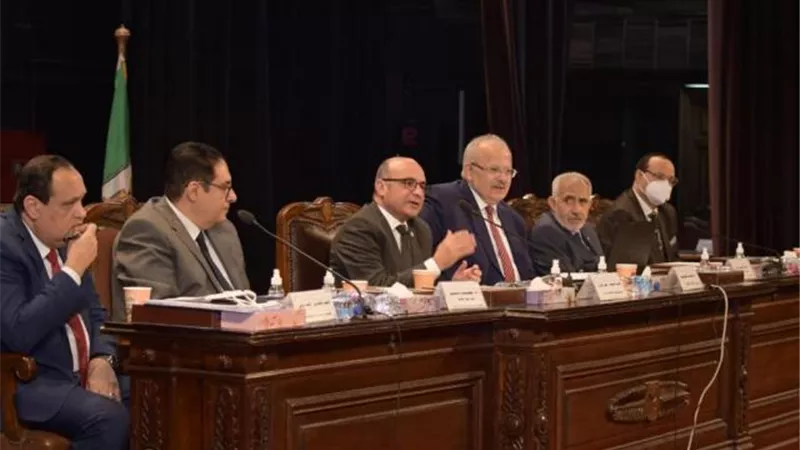 بالفيديو والصور .. تفاصيل اجتماع مجلس جامعة القاهرة بحضور وزير العدل