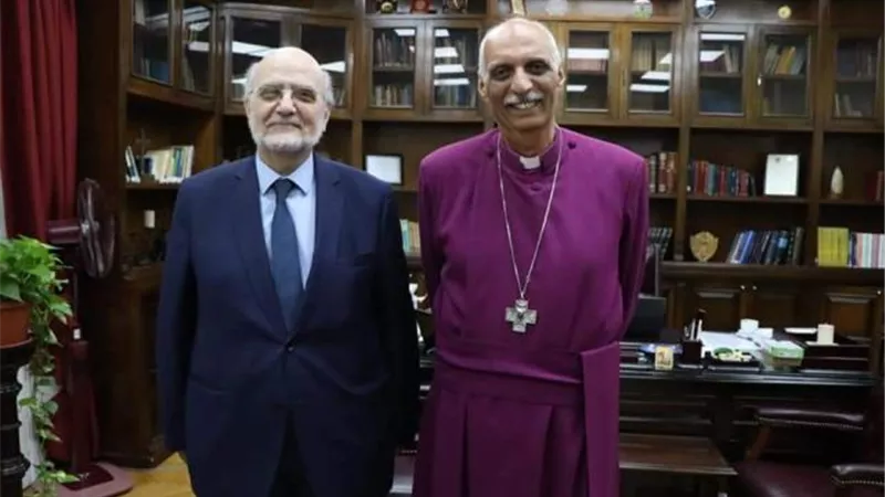 بالصور.. كواليس لقاء رئيس الأسقفية مع أمين كنائس الشرق الأوسط