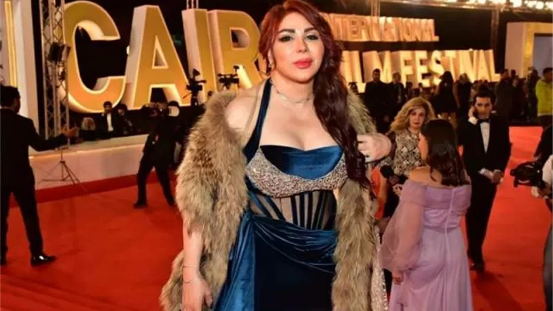 إطلالات مضيئة.. رواد السوشيال ميديا يشيدون بالظهور الساحر لـ غادة إبراهيم فى مهرجان القاهرة