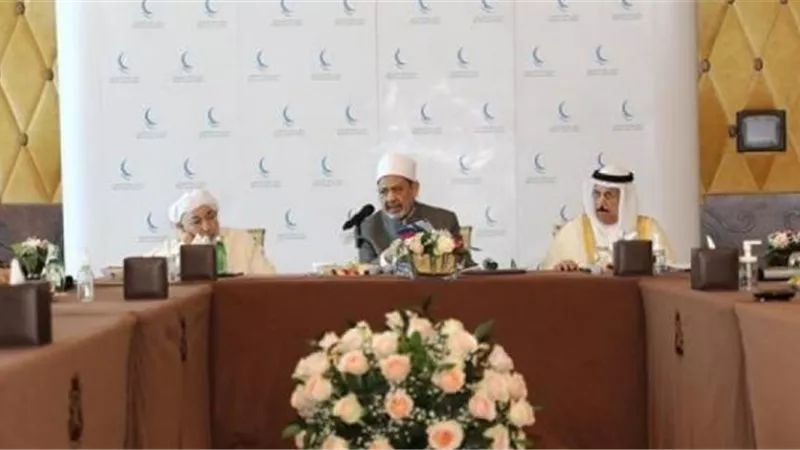 خلال اجتماعه اليوم.. ماذا قال شيخ الأزهر عن دور مجلس حكماء المسلمين؟