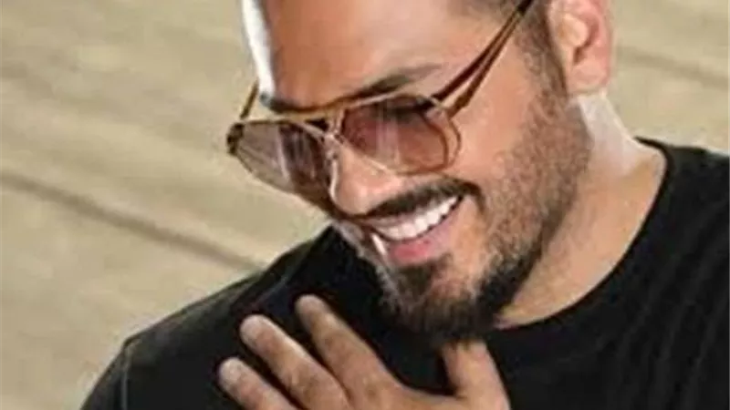أصيب بالسرطان وغني مع عدوية ..  معلومات لا تعرفها عن المطرب رامي عياش الذي رفض منصب وزير الإعلام اللبناني