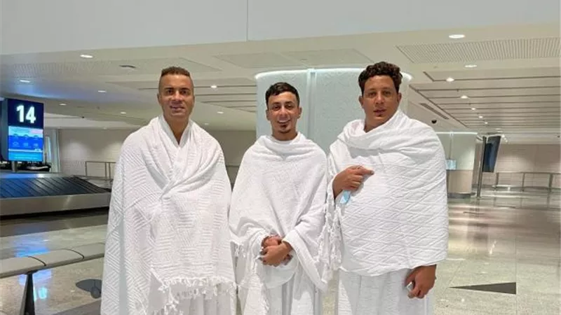 بركاتك يا نجم.. حمو بيكا يتعرض لانتقادات بعد ظهوره من أمام الكعبة المشرفة