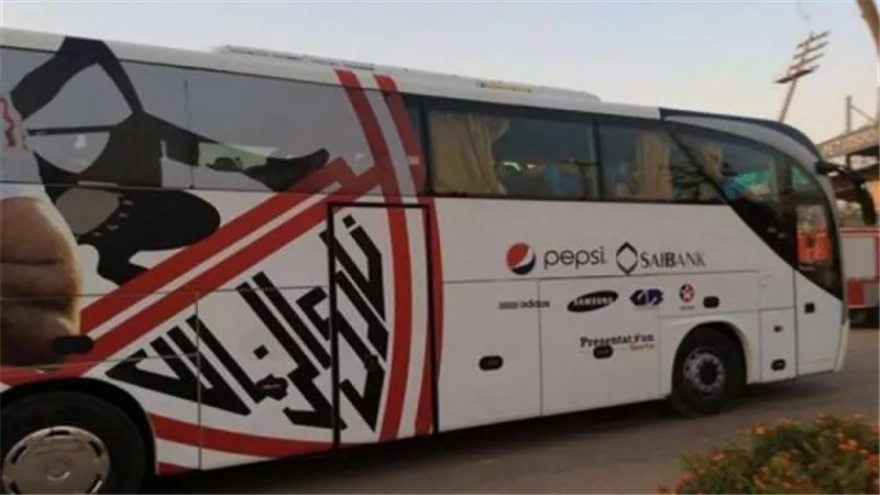 حافلة الزمالك تصل ملعب برج العرب لمواجهة الاتحاد السكندري