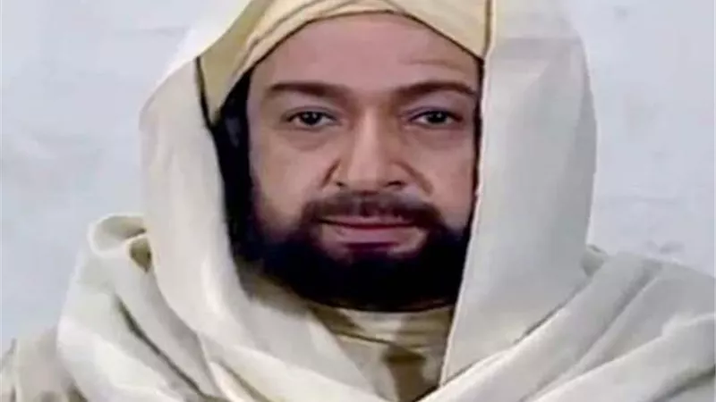 بالفيديو.. نور الشريف ولي من ”أولياء الله الصالحين” يأمر بعرض مشهد وفاته