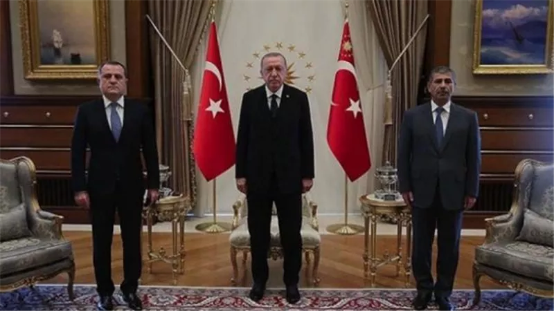 عاجل..كواليس اجتماع أردوغان بوزراء الخارجية والدفاع الأذريين