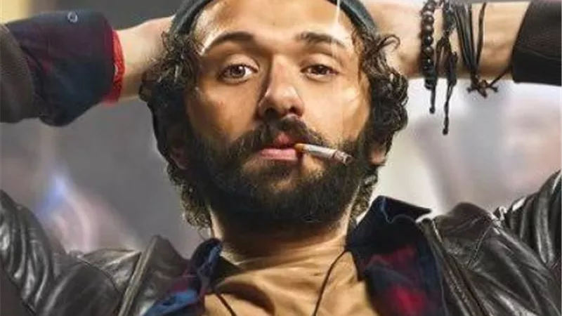 كريم محمود عبد العزيز أوشك علي الانتهاء من تصوير ”البيت بيتى”
