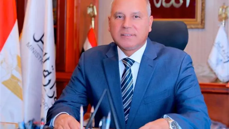 النقل تكشف موعد انتهاء الزحام على الطريق الدائرى